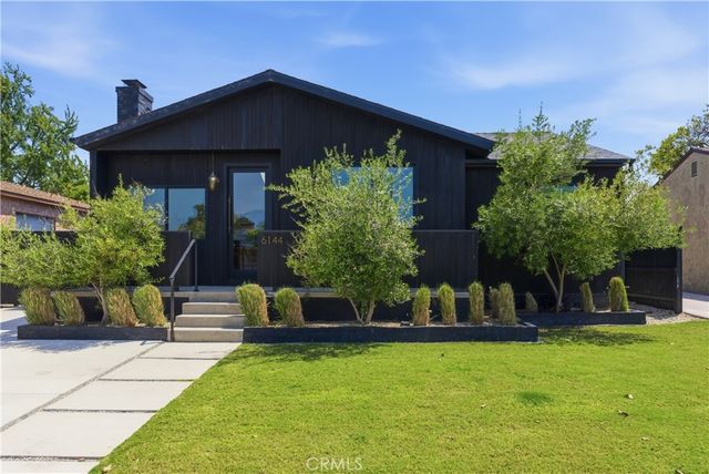 6144 W 76th Street, Los Angeles