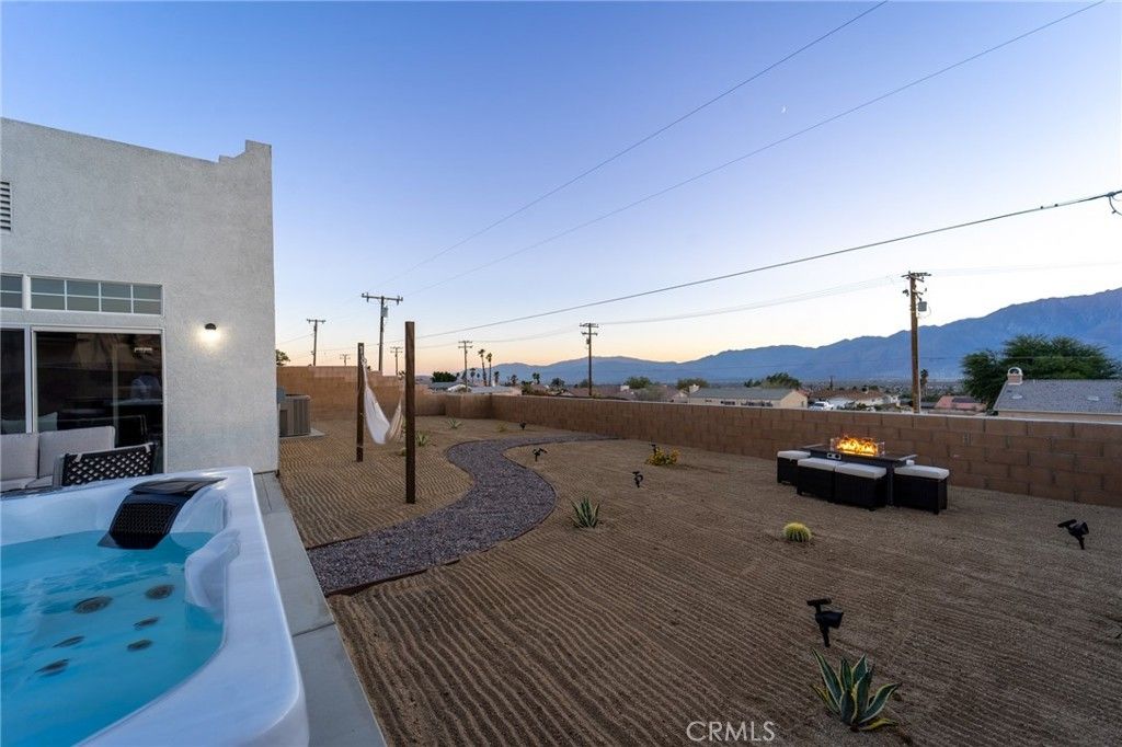 66657 San Rafael, Desert Hot Springs