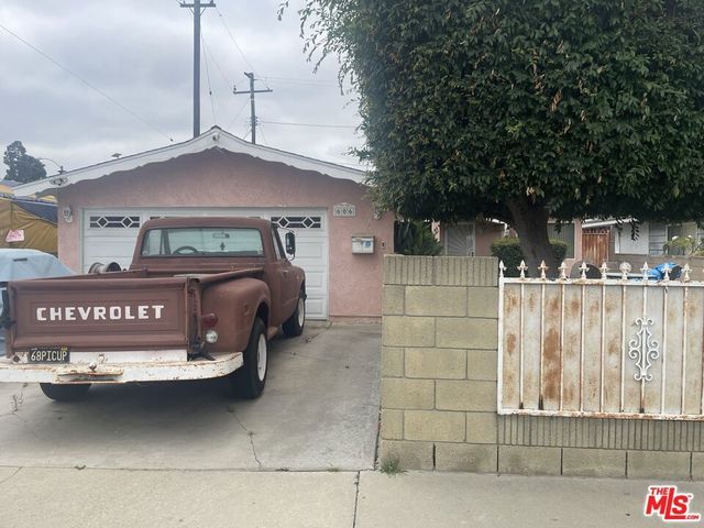 606 W Galavan Street, Carson