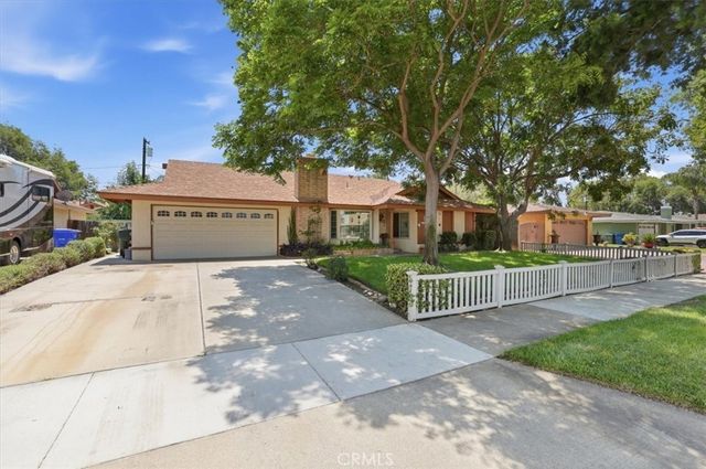 10426 Bonneville, Riverside