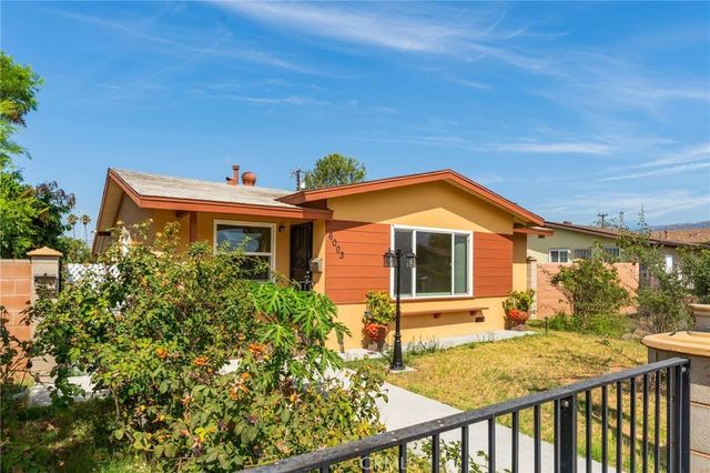 6003 N Briargate, Glendora