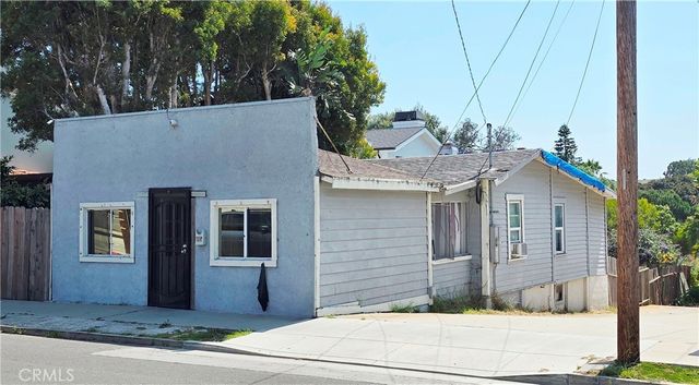 405 Ardmore Avenue, Hermosa Beach.