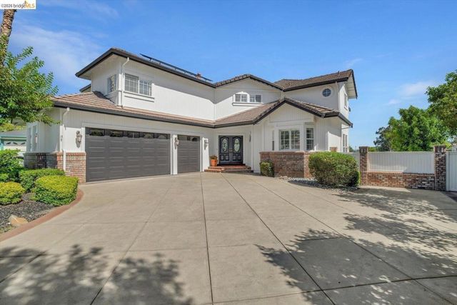 5530 Edgeview Dr, Discovery Bay