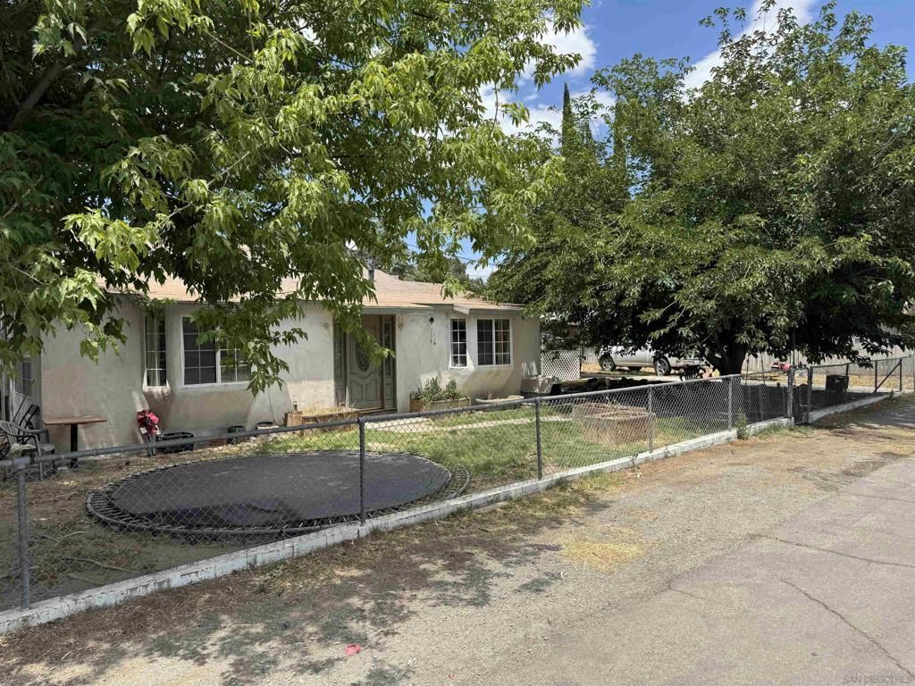 44622 Holtville Ave, Jacumba