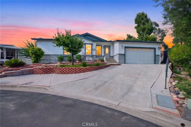 38012 Calle Quedo, Murrieta