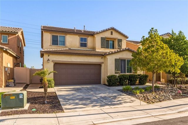 1455 Black Diamond, Beaumont