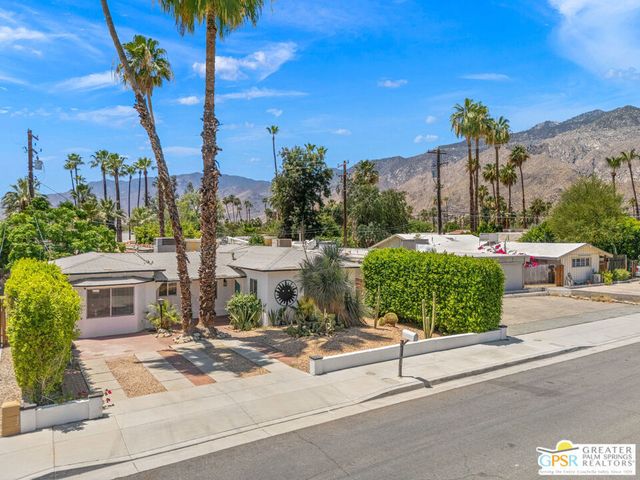 1345 E Camino Primrose, Palm Springs