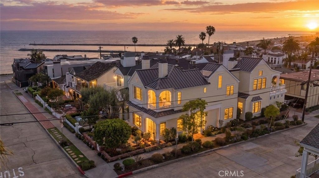 223 Marigold Avenue, Corona Del Mar
