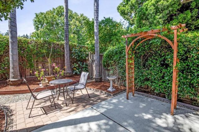 103 Mission Drive, East Palo Alto