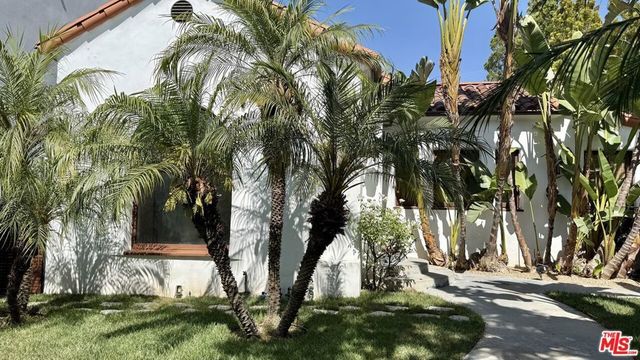 118 N La Peer Drive, Los Angeles