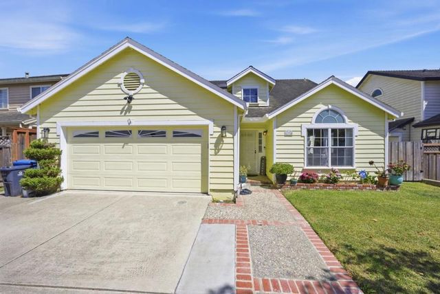 1774 Declaration Street, Salinas