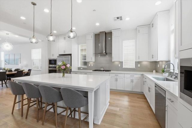 7168 Carneros Lane, Dublin
