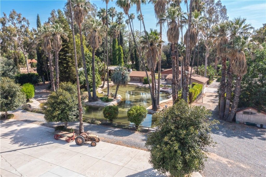 2083 Grace, Riverside