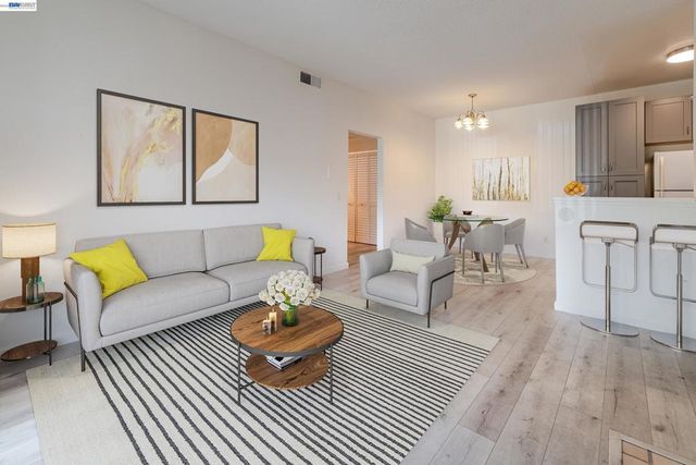 3419 Bridgewood Ter # 102, Fremont