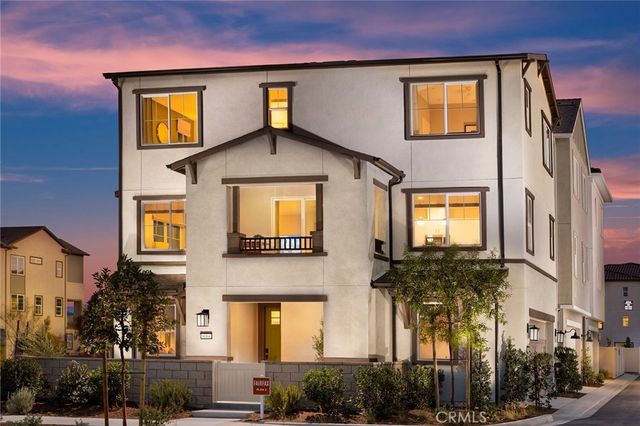 6038 Burren Way, Eastvale