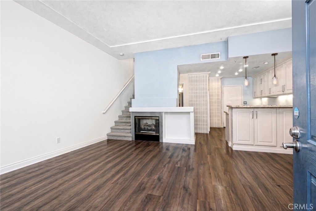 67 Carlsbad, Aliso Viejo