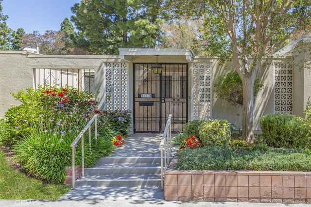 313 Avenida Castilla # B, Laguna Woods
