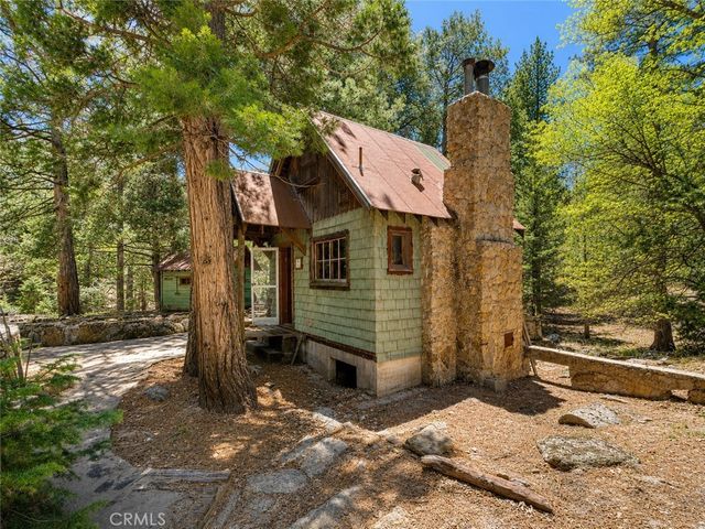 52915 Forest Route 4s02, Idyllwild