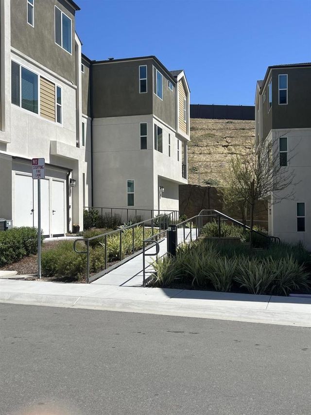 816 Makani Street # 5, Chula Vista
