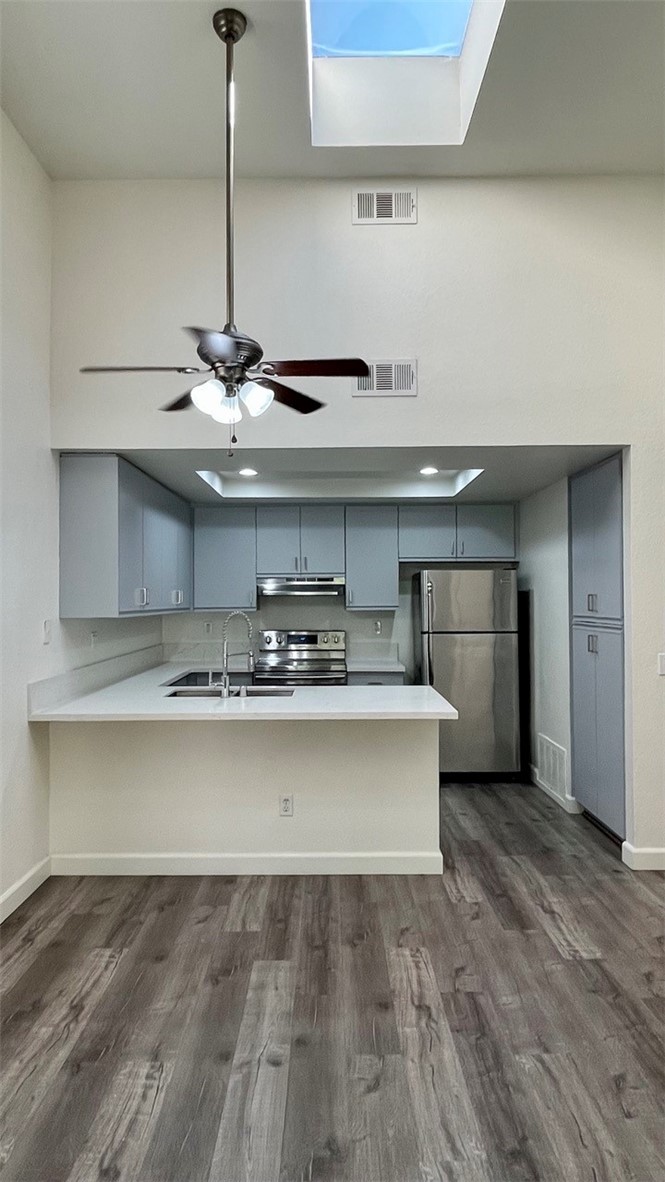 Photo of Listing #OC26115537