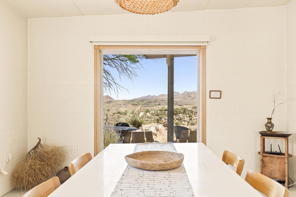8669 Via Rocosa Road, Joshua Tree