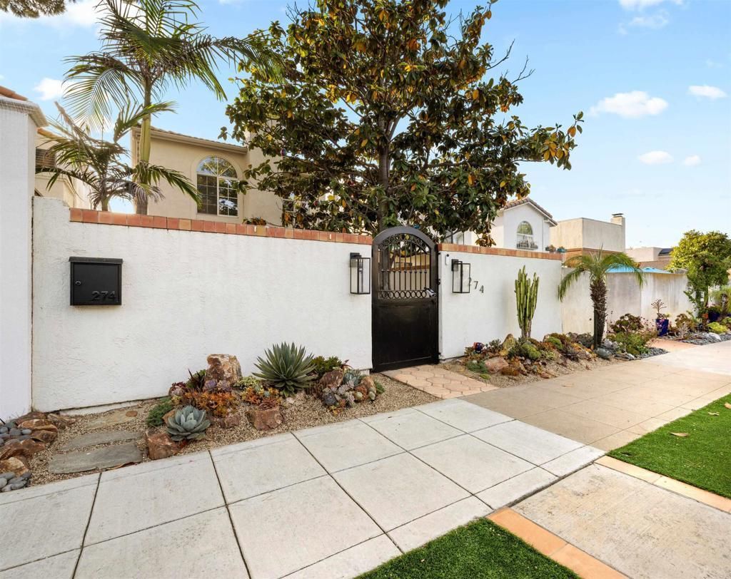 274 J Ave, Coronado