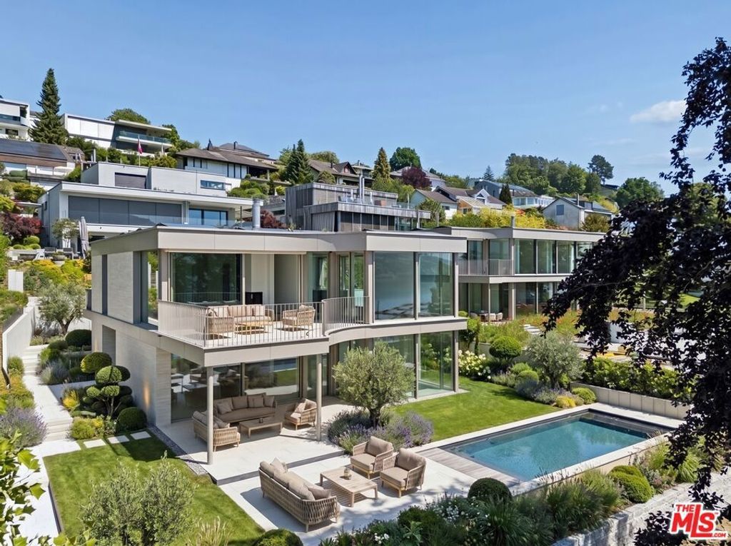 43 Brestenbergstrasse, 