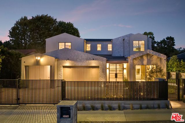 5056 Louise Avenue, Encino