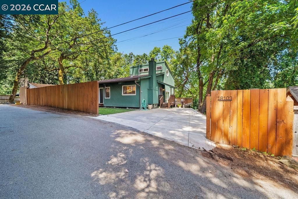 18103 La Verne Dr, Los Gatos