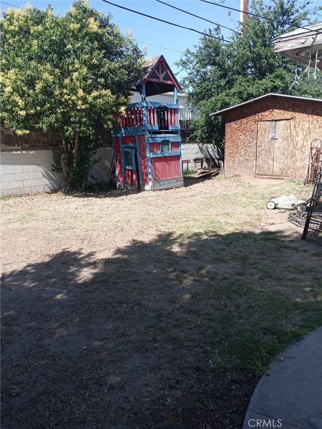 2619 E Buckingham, Fresno