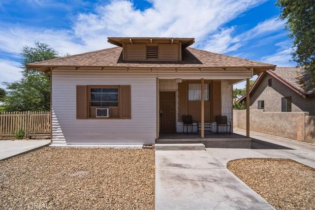 316 Cibola, Needles