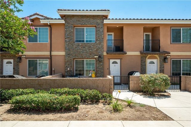 16408 Valencia # 315, Fontana