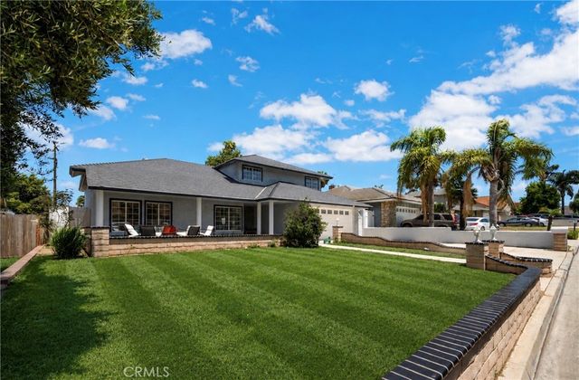 2515 Monterey Peninsula, Corona