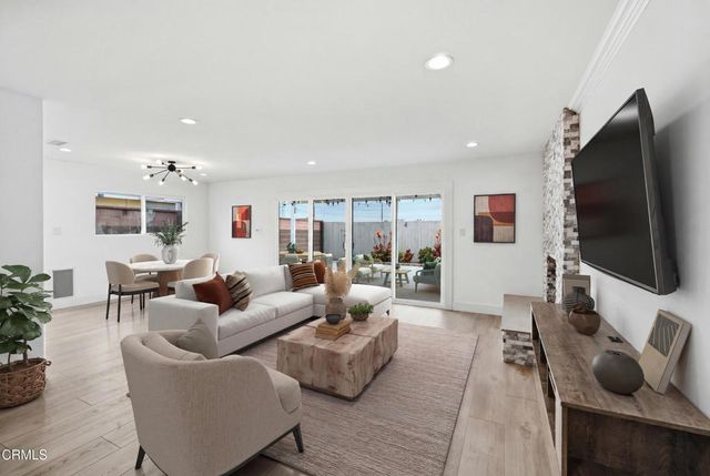1948 Stevely Avenue, Long Beach