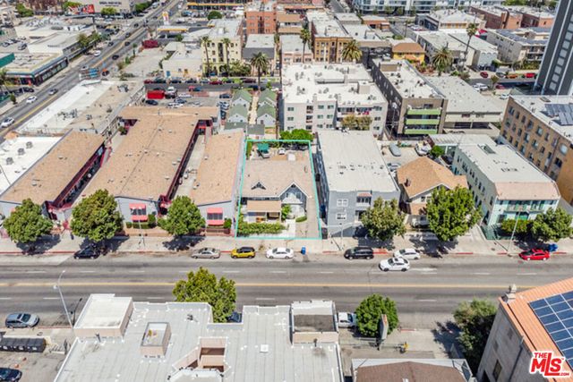 2961 W 8th Street, Los Angeles