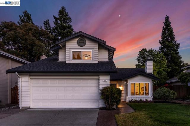 7331 Elmwood Cir, Pleasanton