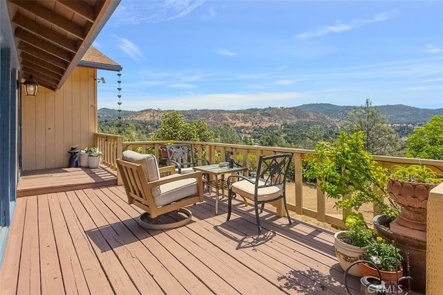 5276 Standen Park, Mariposa