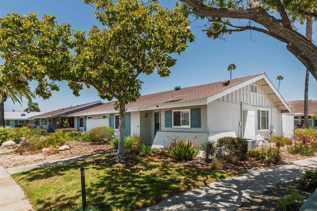 3685 Vista Campana N # 61, Oceanside