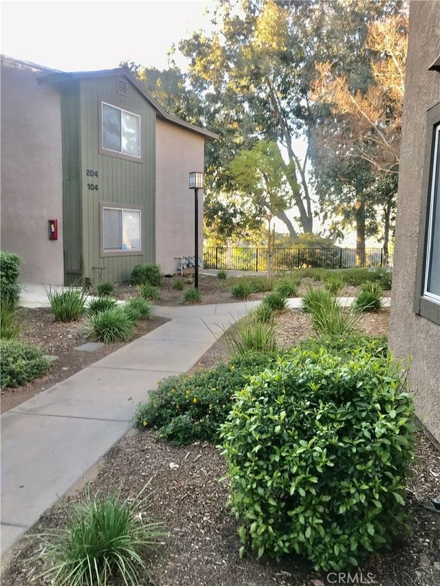 2612 Avenida Del Vista # 203, Corona