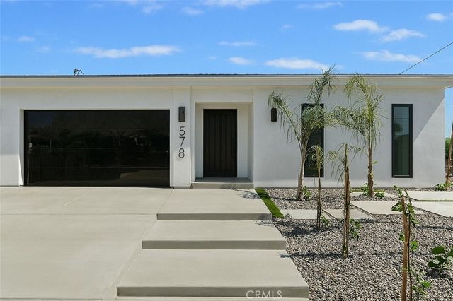578 W Avenida Cerca, Palm Springs