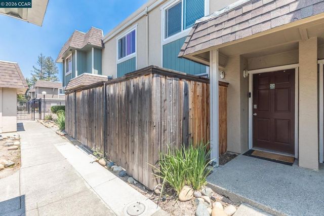 1366 Callen St # B, Vacaville