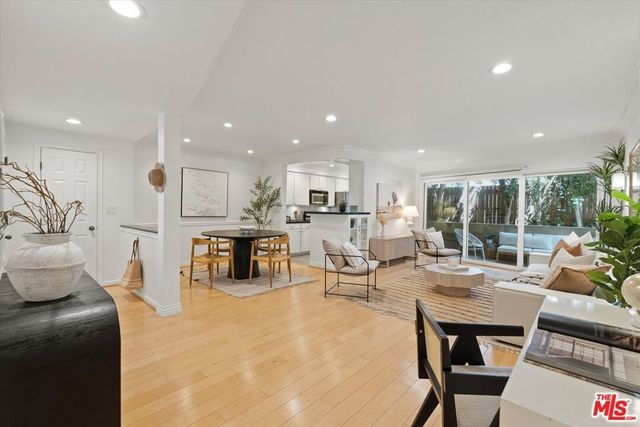 11646 Chenault Street # 9, Los Angeles