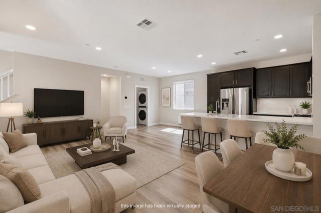 1585 San Alfonso, San Diego