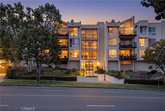 1340 S Beverly Glen Boulevard # 211, Los Angeles