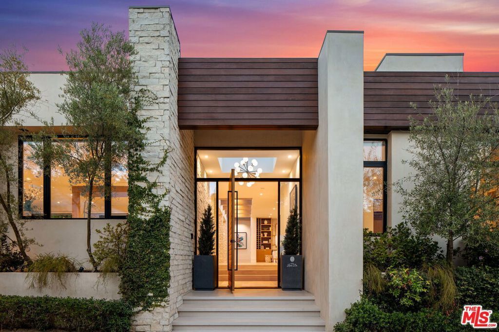 9988 Liebe Drive, Beverly Hills
