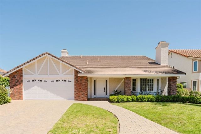 29049 Acanthus Court, Agoura Hills
