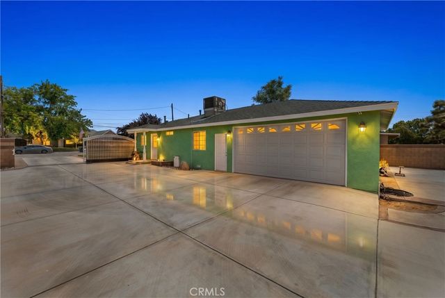 3333 W Avenue L4, Lancaster