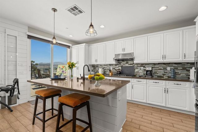 13238 Mystic Way, Lakeside