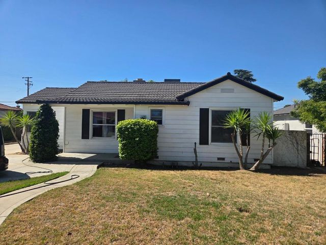 1506 W 5th Street, Madera