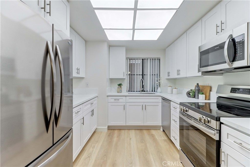 8877 Lauderdale Court # 210-g, Huntington Beach